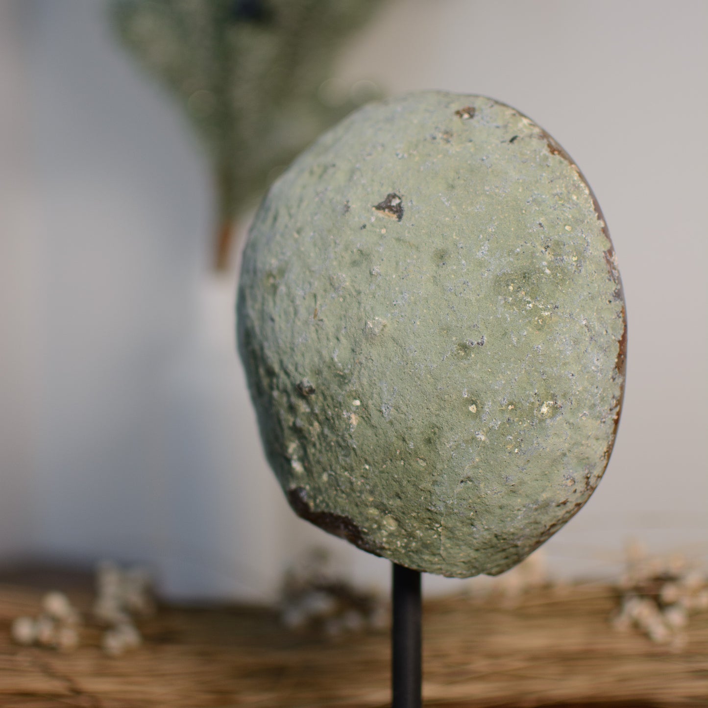 Agate Geode on Custom Stand | Surry Hills Stones