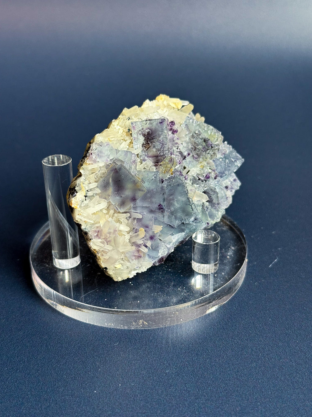 Fluorite, Quartz