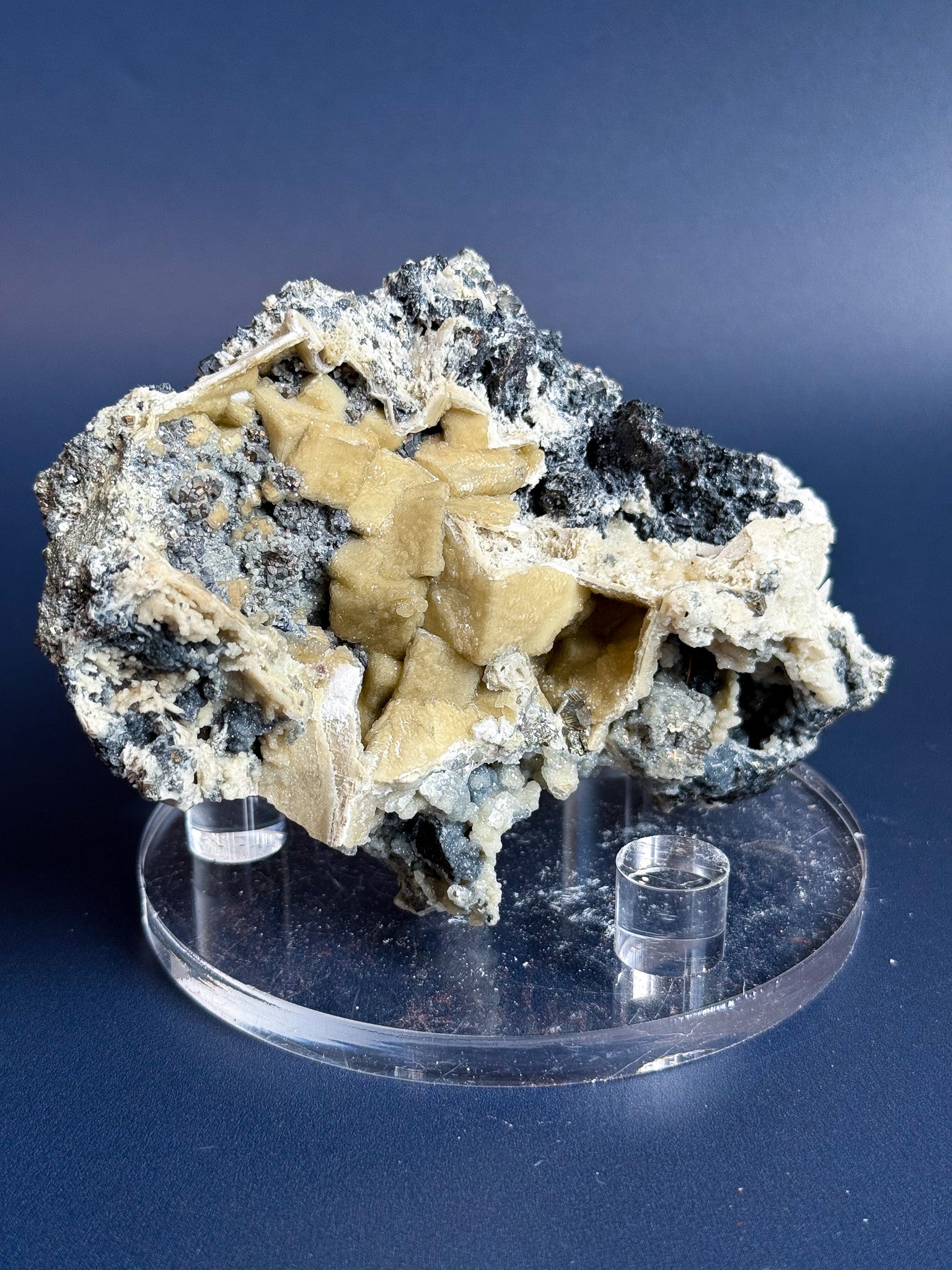 Pyrite, Smithsonite, Galena