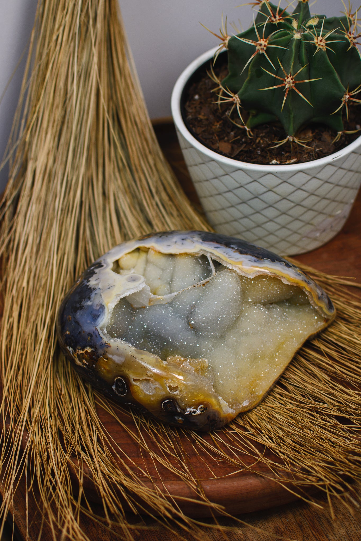 Uruguayan Agate with Druzy | Surry Hills Stones