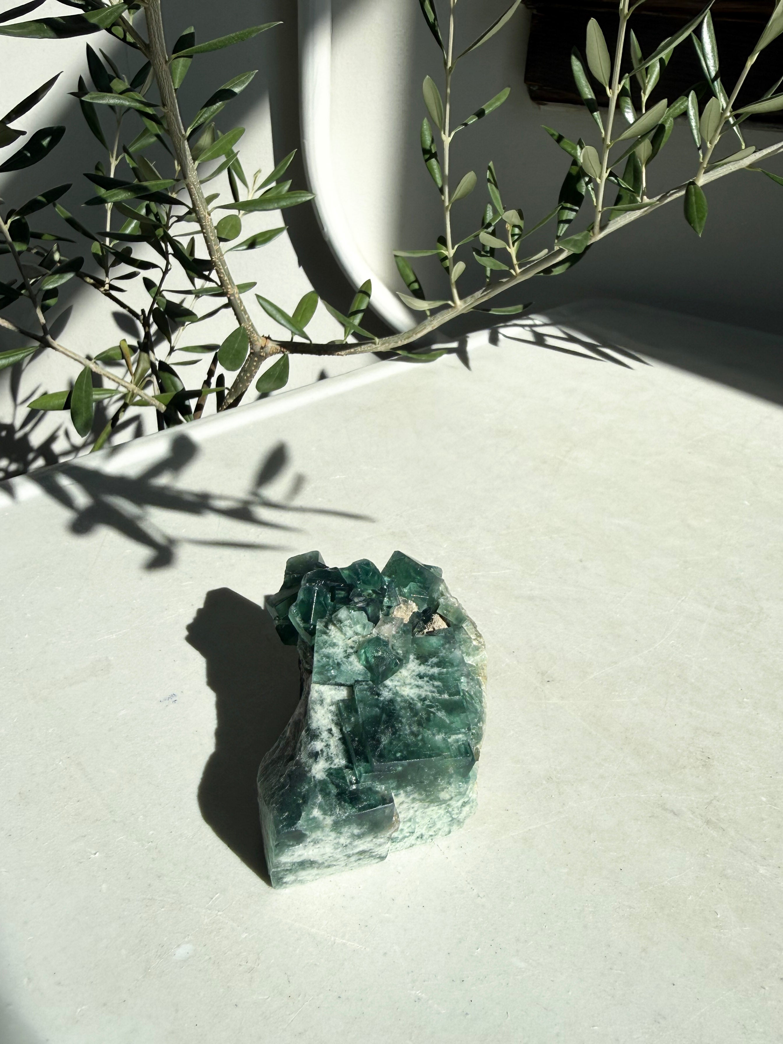 bright raw green and blue flourite marble counter