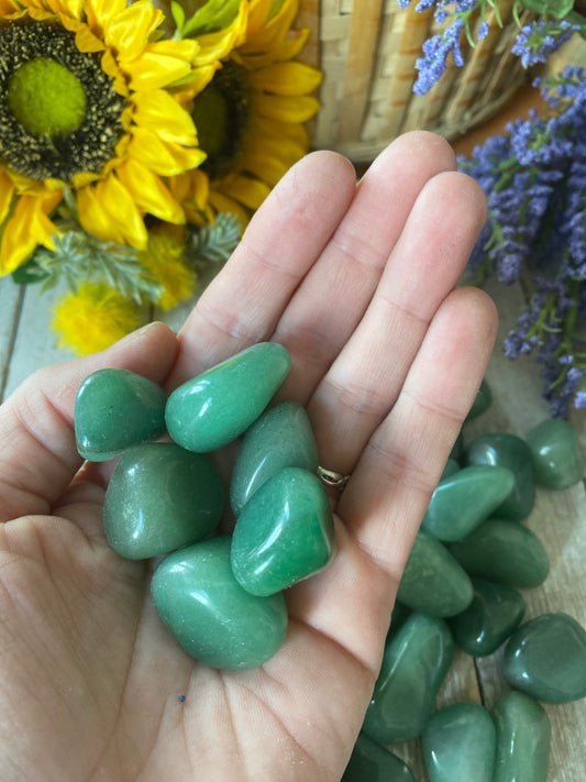 Set of 10 Green Aventurine Tumbles